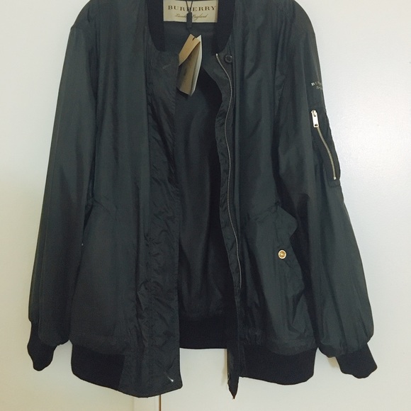 Burberry bomber jacket for summer - Picture 2 of 7